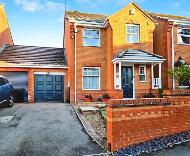 3 Bedroom Detached House For Sale In Horseshoe Close, Cosby, Leicester, LE9