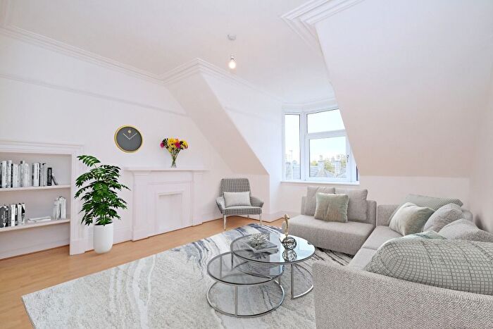 1 Bedroom Flat To Rent In Holburn Road, Aberdeen, AB10