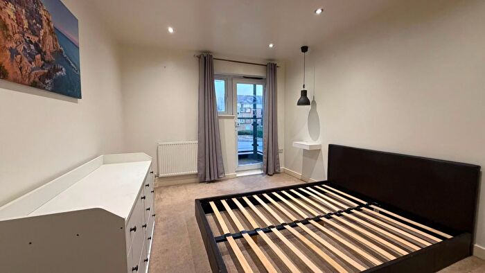 1 Bedroom Flat To Rent In Griffiths Road, Purfleet-On-Thames, RM19