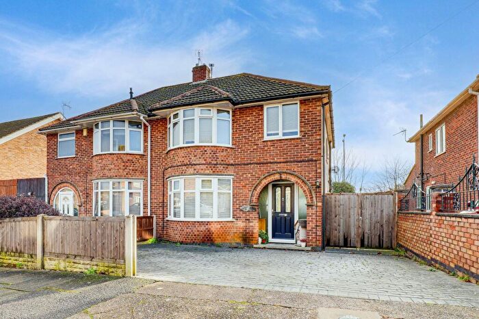 3 Bedroom Semi Detached House For Sale In Brampton Drive, Stapleford, NG9