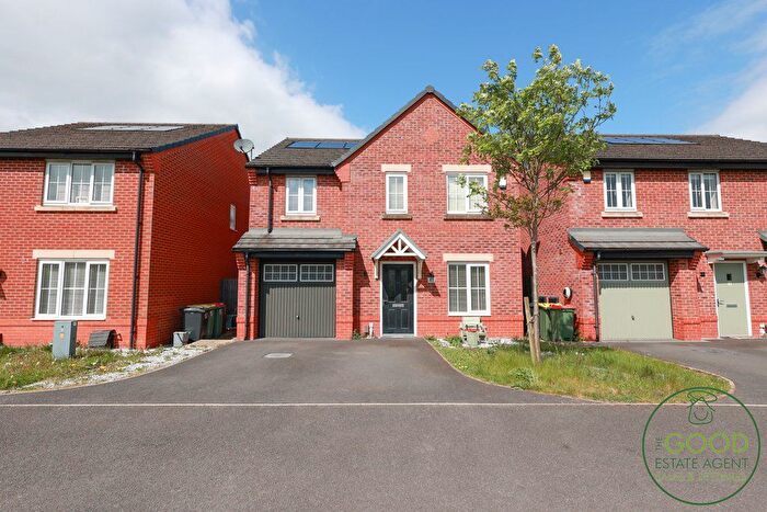 4 Bedroom Detached House For Sale In Dorchester Road, Preston, PR4