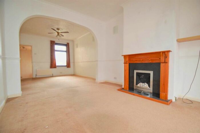 3 Bedroom Terraced House To Rent In Castle Avenue, Rochester, ME1