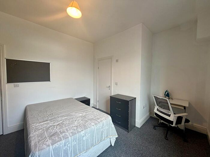 1 Bedroom House To Rent In Coal Clough Lane, Burnley, BB11