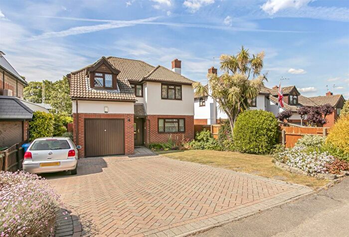 4 Bedroom Detached House For Sale In Pearce Gardens, Lilliput, Poole, BH14