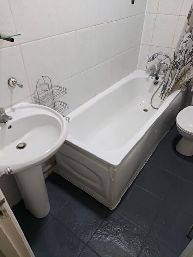 2 Bedroom Flat To Rent In Seymour Road, London, E10