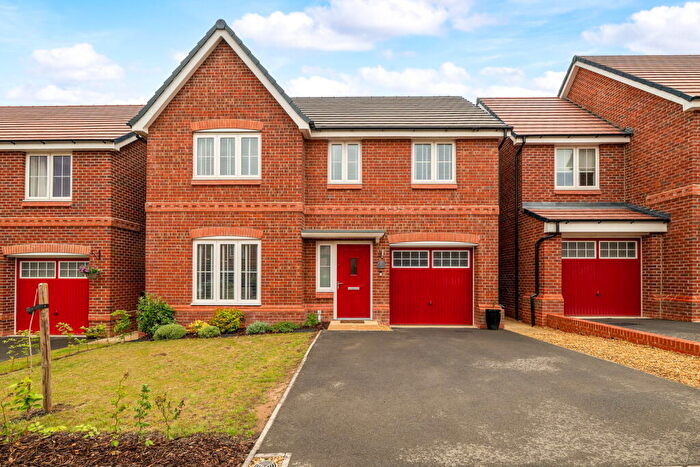 4 Bedroom Detached House For Sale In Hollyhock Way, Witham St Hughs, LN6