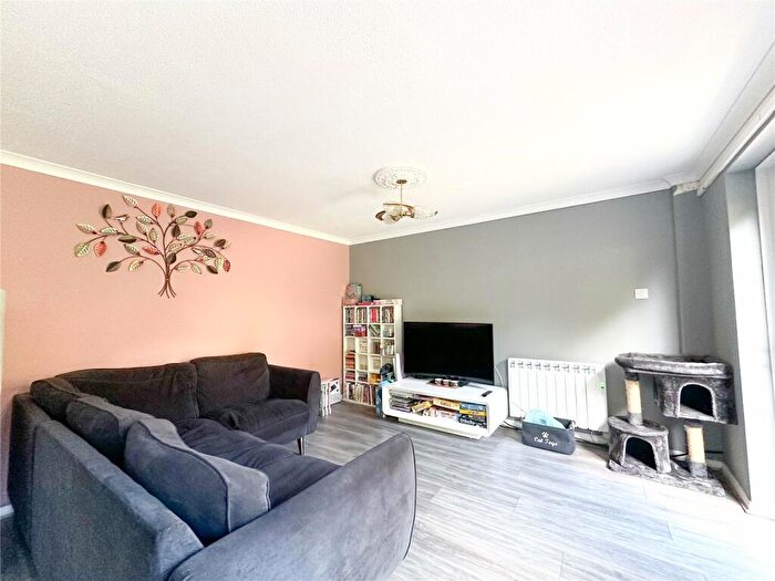 3 Bedroom End Of Terrace House For Sale In Orchard Close, Stourpaine, Blandford Forum, Dorset, DT11