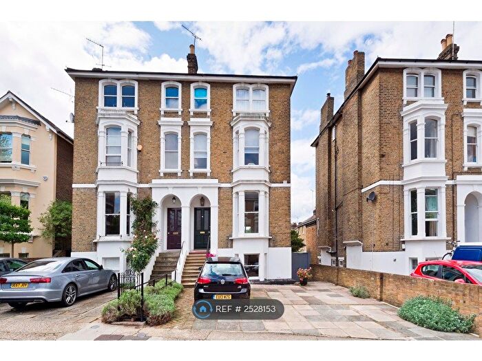 2 Bedroom Flat To Rent In Mount Ararat Road, Richmond, TW10
