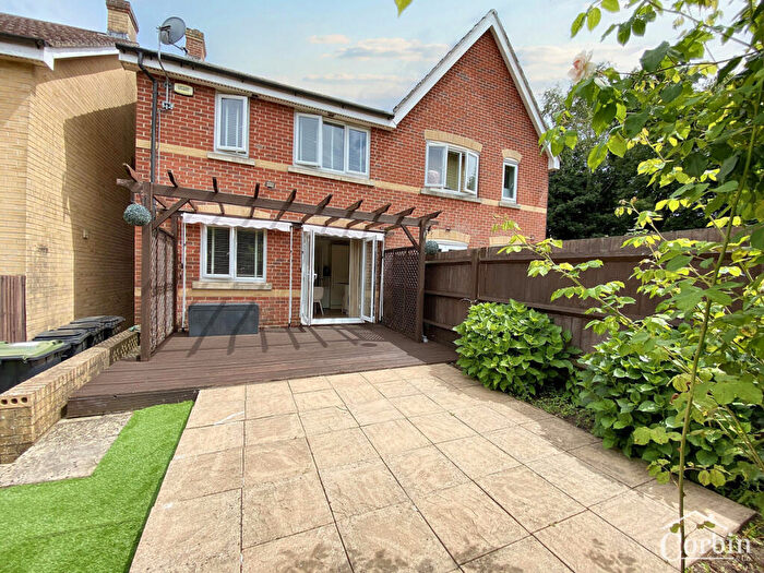 3 Bedroom Semi-Detached House For Sale In Cornelia Road, Bournemouth, BH10