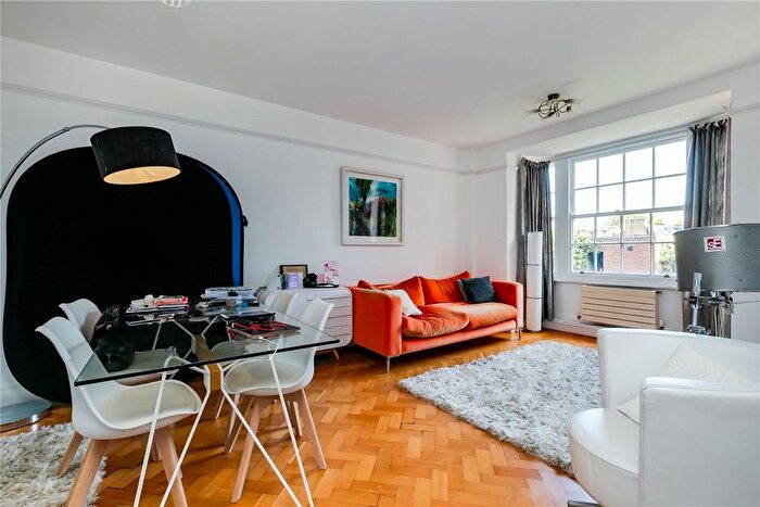 2 Bedroom Flat To Rent In Matlock Court, London, W11