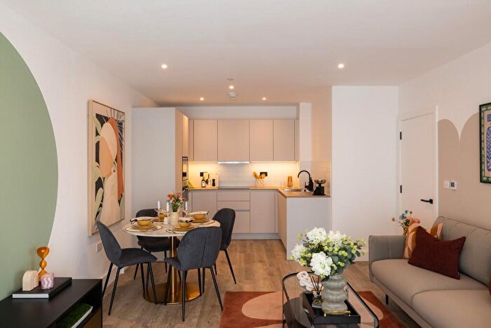 1 Bedroom Flat For Sale In - Station Road, Croydon, CR0