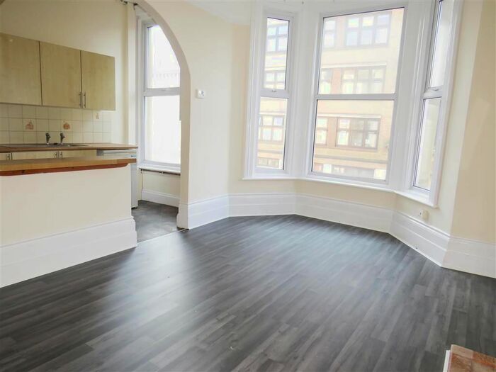 1 Bedroom Flat To Rent In Cambridge Road, Hastings, TN34