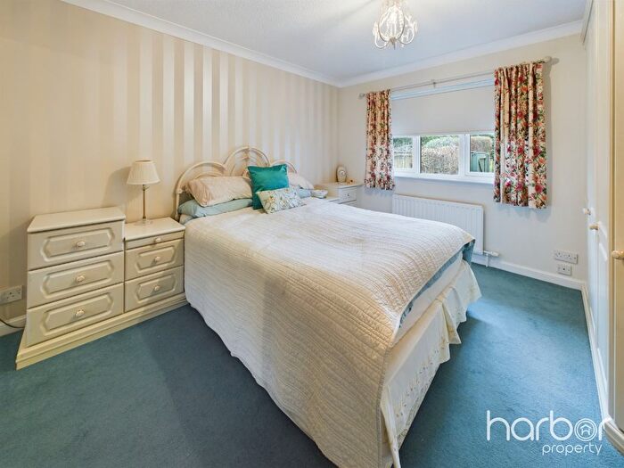 2 Bedroom Bungalow For Sale In Marchbank Gardens, Paisley, Renfrewshire, PA1
