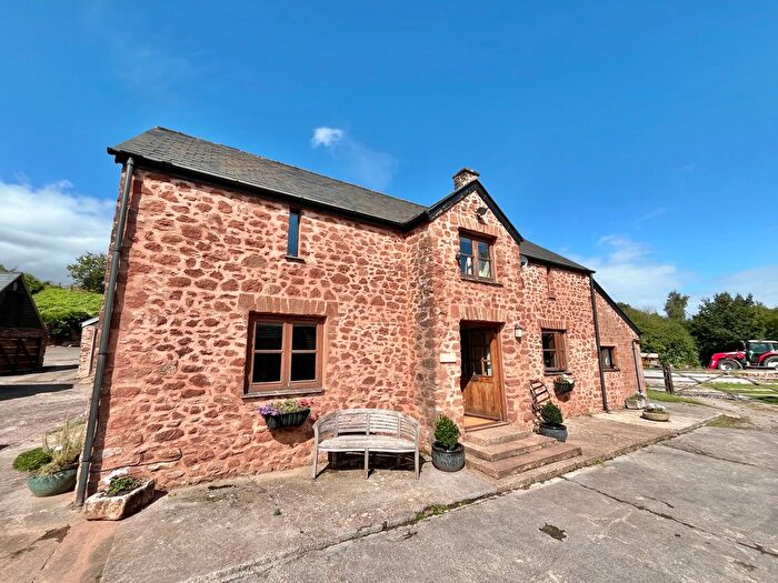 2 Bedroom Cottage To Rent In Lower Vellow, Taunton, TA4