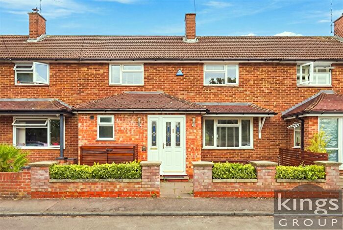 4 Bedroom Property For Sale In Government Row, Enfield, EN3