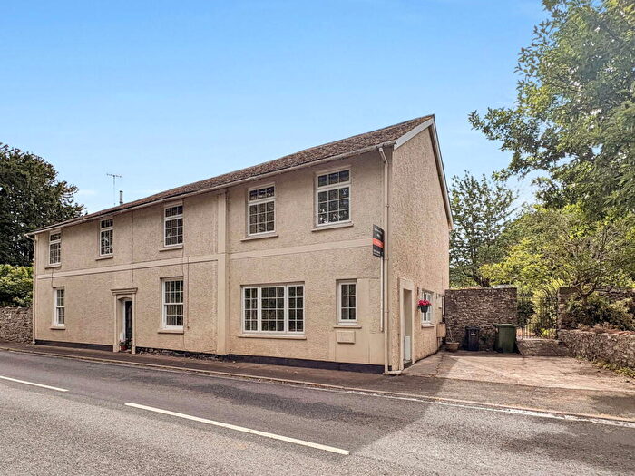 5 Bedroom Detached House For Sale In Legar House, Llangattock, Crickhowell, Powys, NP8