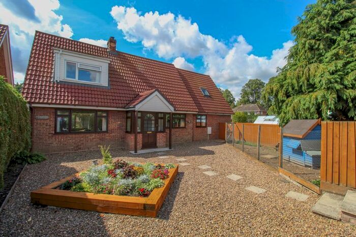 3 Bedroom Detached House For Sale In Fakenham Road, Great Witchingham, Norwich, NR9