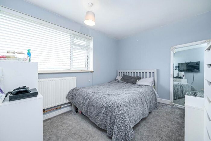 4 Bedroom Detached House For Sale In Bridge End Grove, Grantham, Lincolnshire, NG31