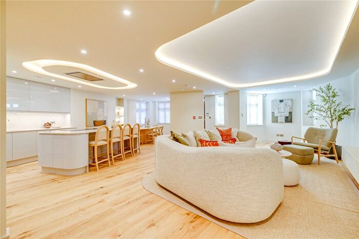 2 Bedroom Flat To Rent In Hans Crescent, Knightsbridge, London, SW1X