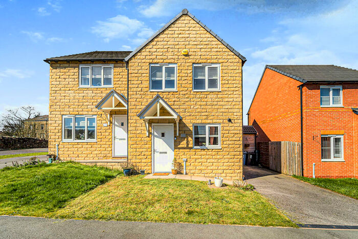 3 Bedroom Semi-Detached House To Rent In Pollard Road, Hapton, Burnley, Lancashire, BB12
