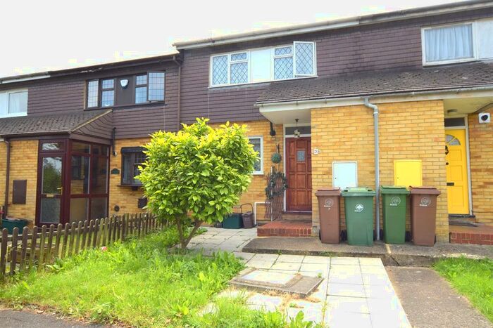3 Bedroom Terraced House To Rent In Rose End, Worcester Park, KT4