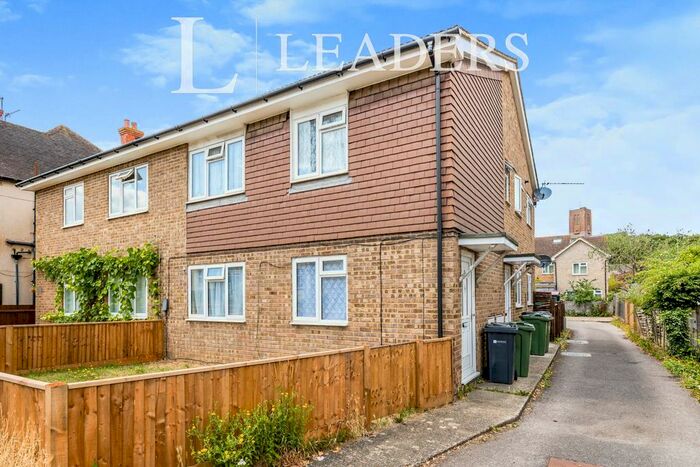 2 Bedroom Maisonette To Rent In Madrid Road, Guildford, GU2