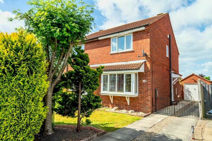 2 Bedroom Semi-Detached House To Rent In Ringstone Road, Clifton Moor, York, YO30