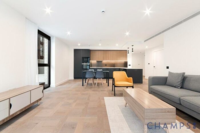 2 Bedroom Flat To Rent In Merino Gardens, London, E1W