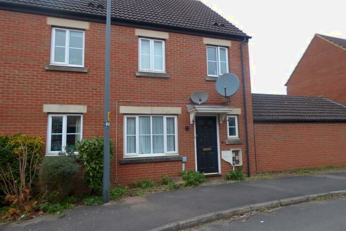 3 Bedroom Detached House To Rent In Adelante Close, Stoke Gifford, Bristol, Gloucestershire, BS34