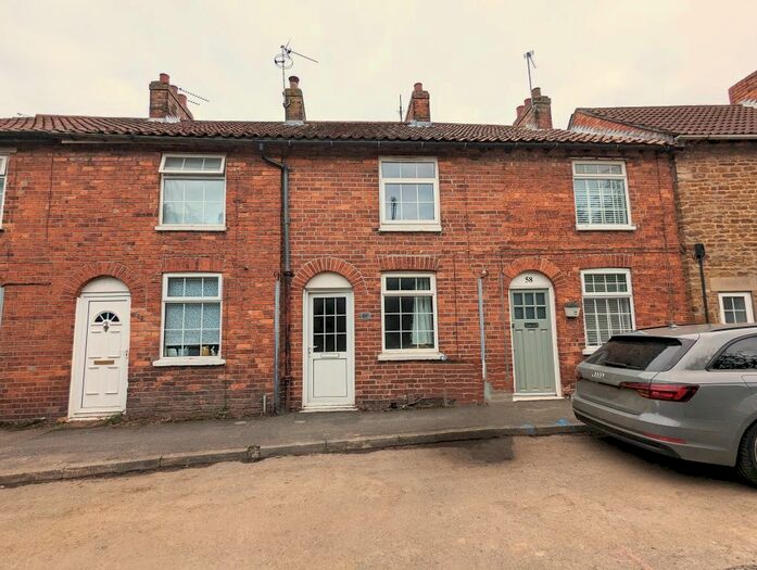 2 Bedroom Property To Rent In Long Street, Great Gonerby, Grantham, NG31
