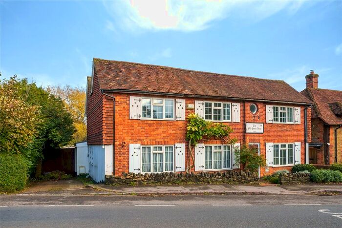 4 Bedroom Detached House For Sale In Compton, Guildford, GU3