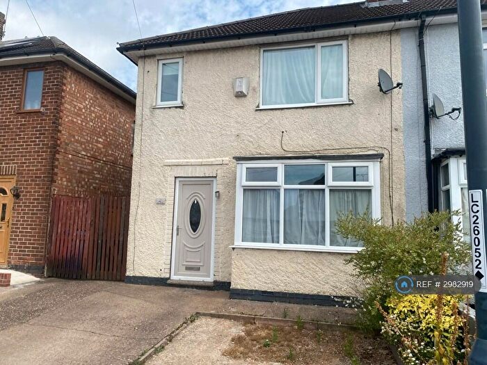 3 Bedroom Semi-Detached House To Rent In Albert Road, Derby, DE21