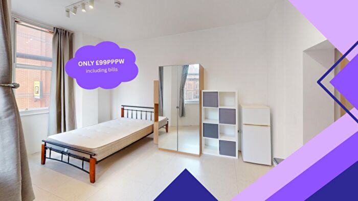 6 Bedroom Flat To Rent In Flat Barker Gate, Nottingham, Nottinghamshire, NG1