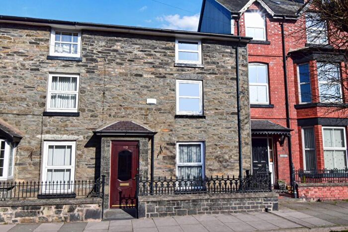 3 Bedroom Terraced House For Sale In Ivy House, High Street, Y Bala, LL23
