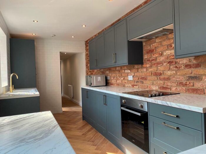 6 Bedroom Terraced House To Rent In Ripon Street, Lincoln, LN5