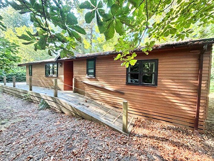 3 Bedroom Lodge For Sale In Beccles Road, Fritton, NR31