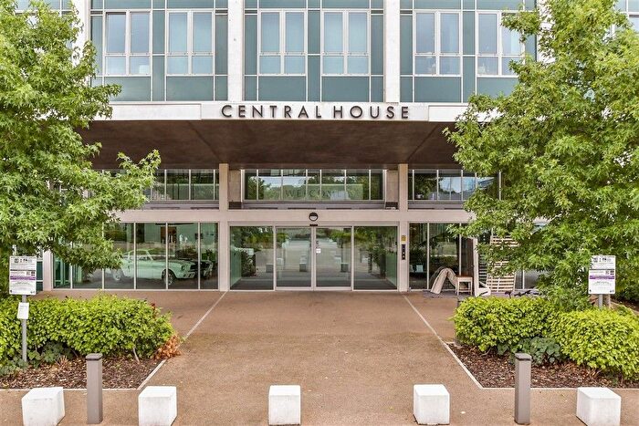 1 Bedroom Flat For Sale In Eagle Way, Great Warley, Brentwood, Essex, CM13
