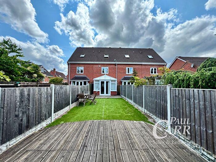 3 Bedroom Terraced House For Sale In Weeford Dell, Four Oaks, Sutton Coldfield, B75