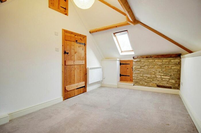 2 Bedroom Cottage To Rent In High Road, Ashton Keynes, SN6