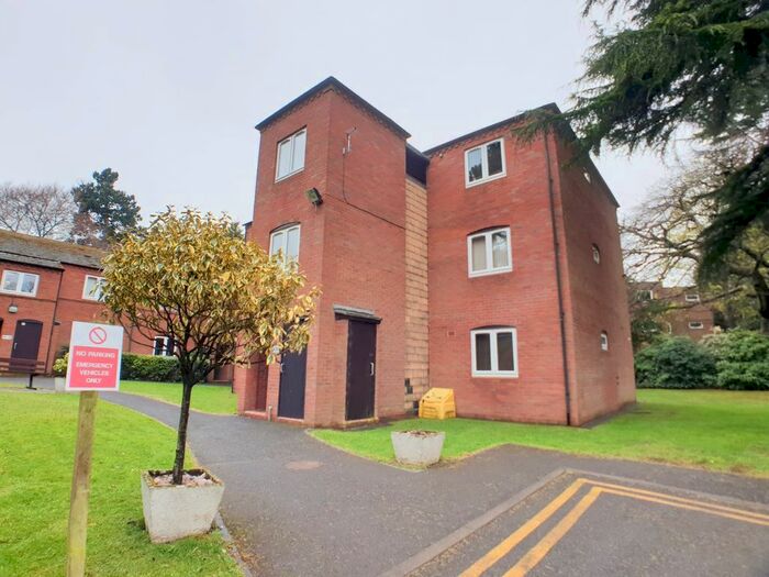 1 Bedroom Flat To Rent In Wake Green Park, Moseley, Birmingham, B13