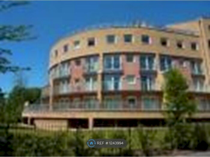 2 Bedroom Flat To Rent In Wooldridge Close, Feltham TW14