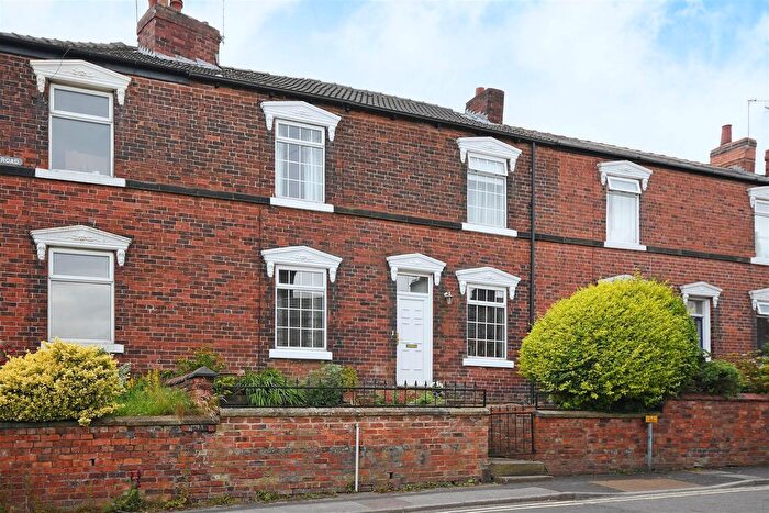 2 Bedroom Terraced House For Sale In Scarsdale Road, Dronfield, S18