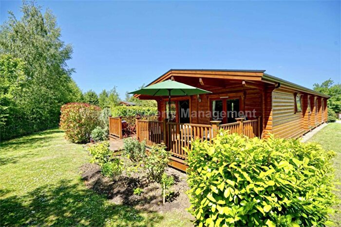 3 Bedroom Retirement Property To Rent In Abbotsley Hardwicke, PE19