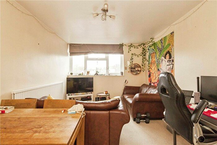 1 Bedroom Flat For Sale In Este Road, London, SW11