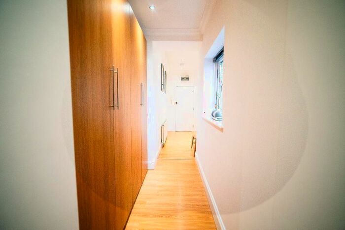 1 Bedroom Flat To Rent In The Exchange, Purley Road, South West, London, CR8