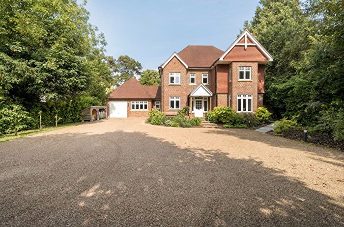 5 Bedroom Detached House For Sale In Church Lane, Frant, TN3