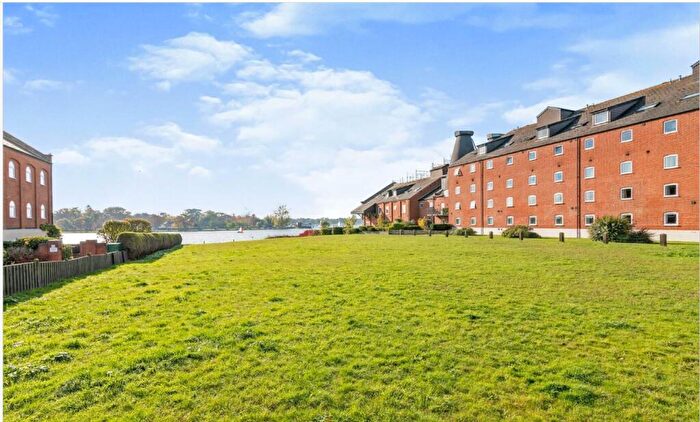 1 Bedroom Flat For Sale In Swonnells Court, Lowestoft, NR32