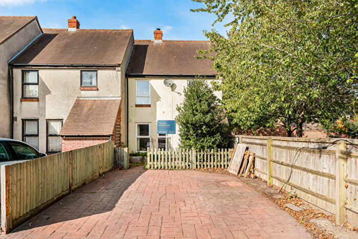 3 Bedroom End Of Terrace House For Sale In Dunsden Close, Didcot, OX11