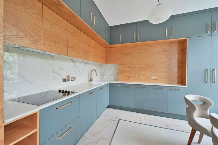 5 Bedroom Maisonette To Rent In Hartfield Road, Wimbledon, London, SW19