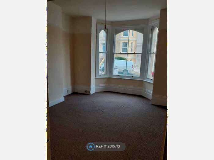 1 Bedroom Flat To Rent In Carisbrooke Road, St Leonards-On-Sea, TN38